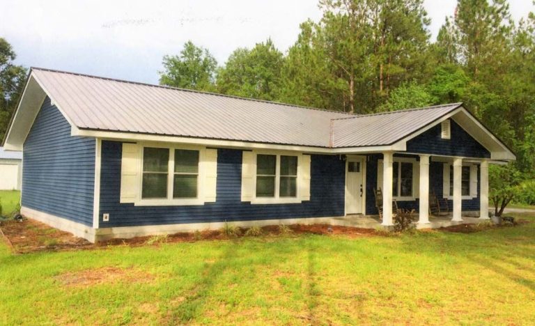 Completed metal roof replacement on Liberty County home built around 1992.