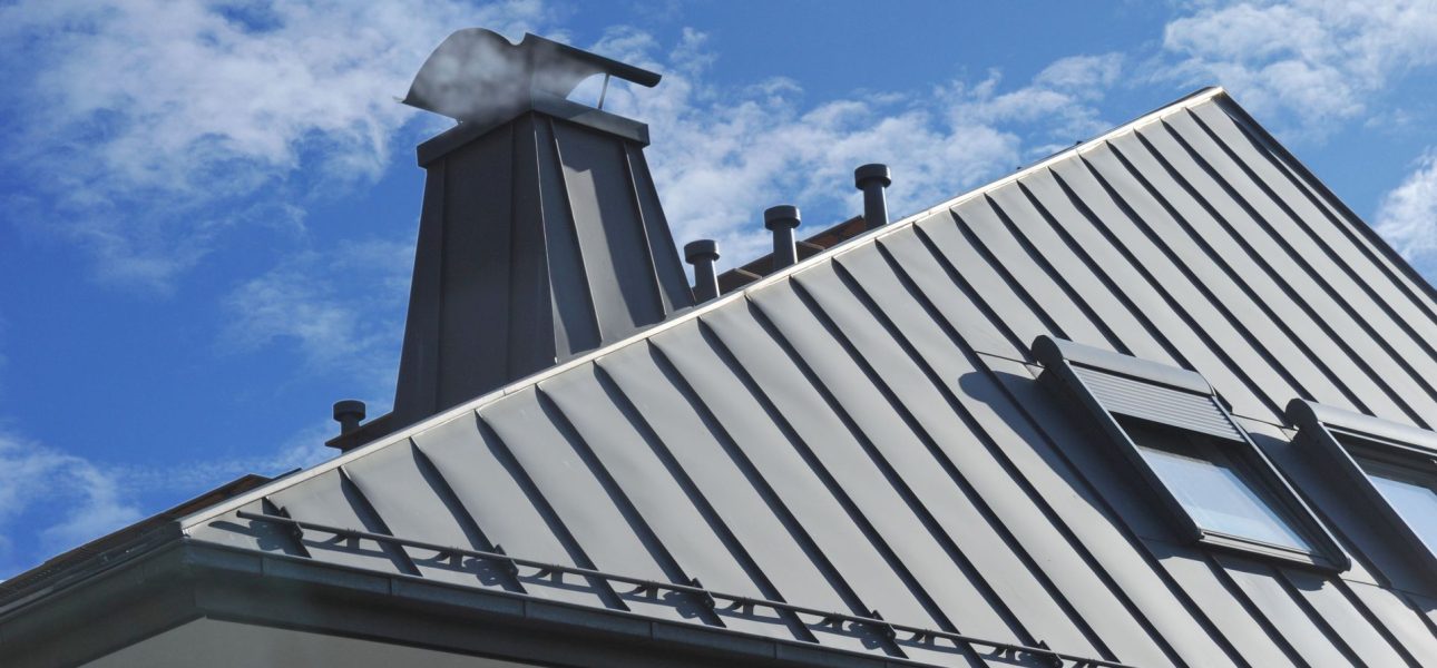 What Are the Signs Your Home Needs Metal Roofing? 1 RSshutterstock 1052522861 1920w
